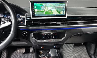 Rexton Sports Khan