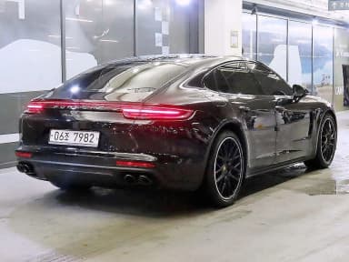 Panamera (971)