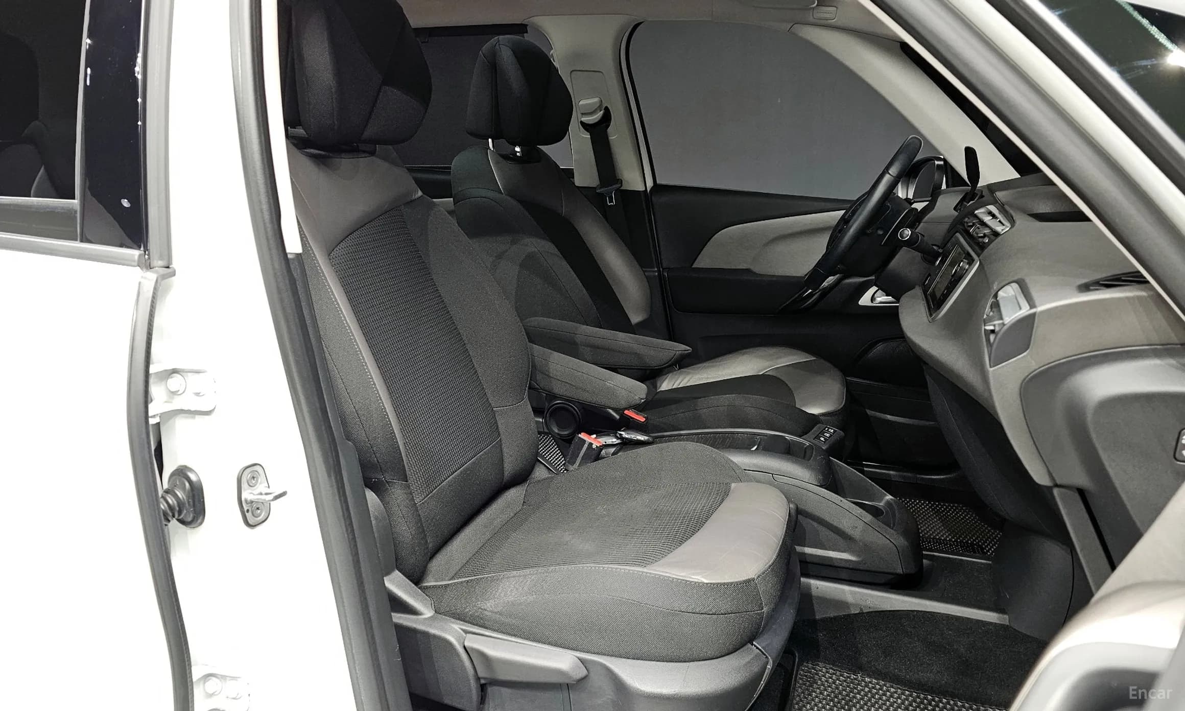 Grand C4 Space Tourer