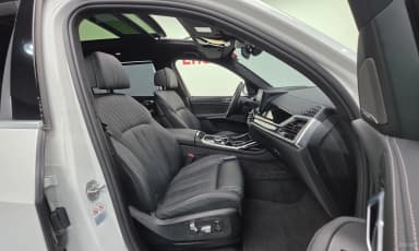 X7 (G07)