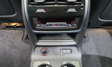 X7 (G07)