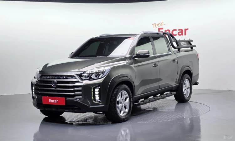 Rexton Sports Khan