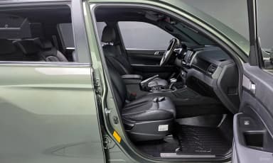 Rexton Sports Khan