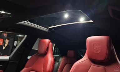 Macan EV