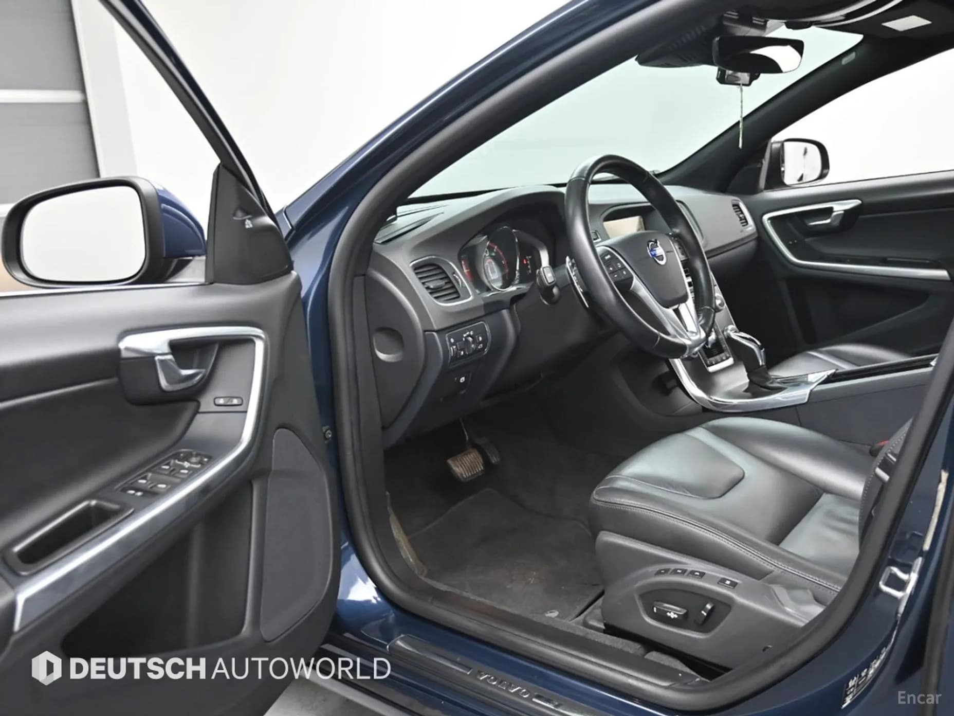 S60