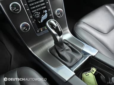 S60