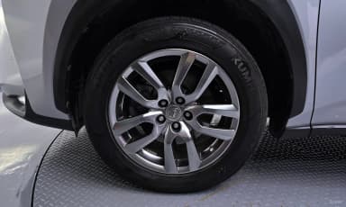 NX200t