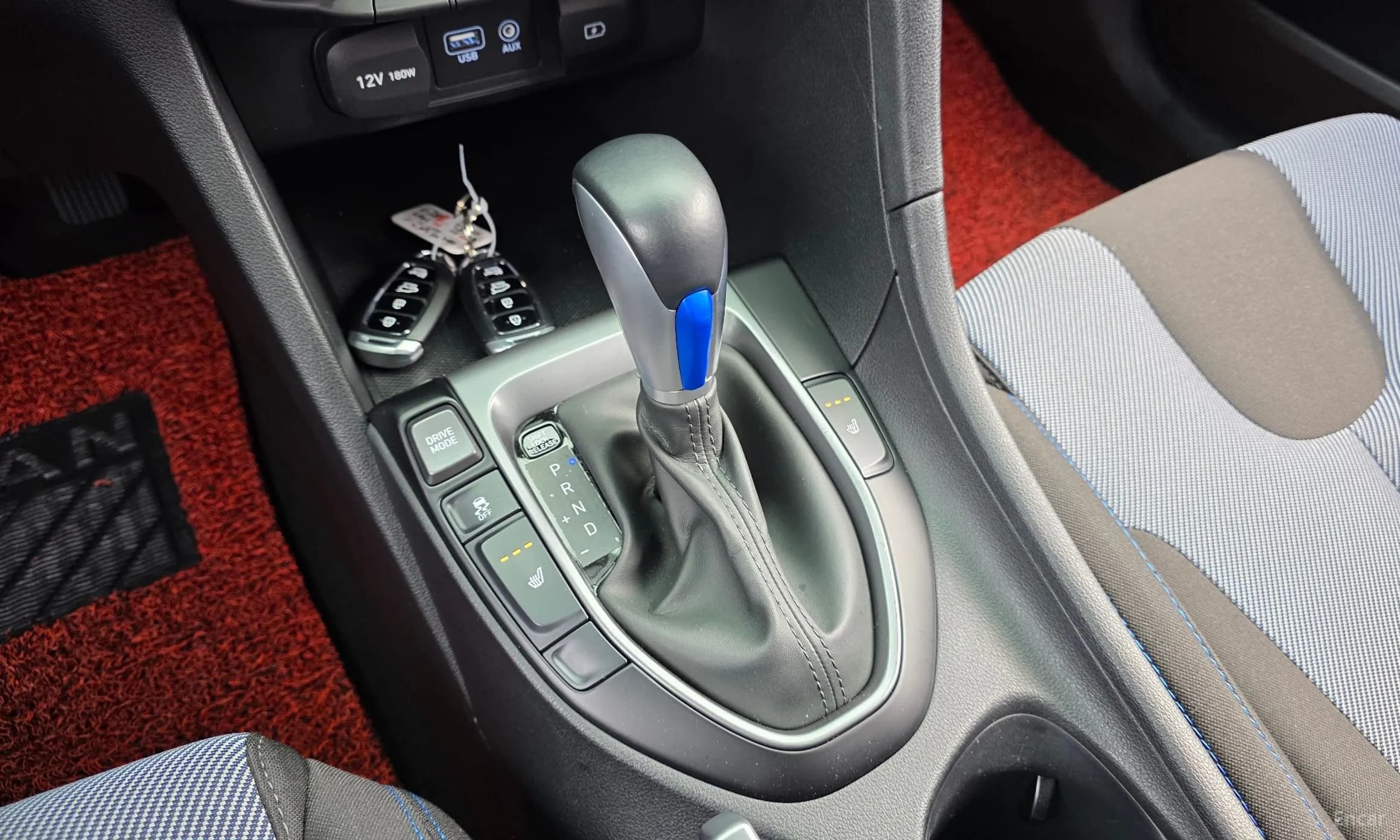 Veloster (JS)
