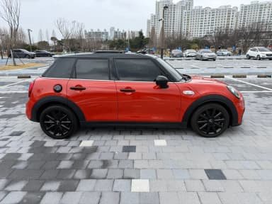 Cooper S
