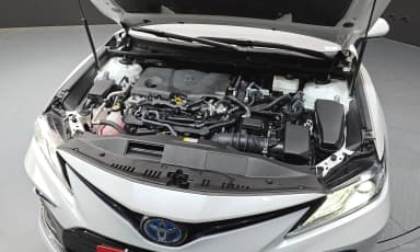 Camry (XV70)