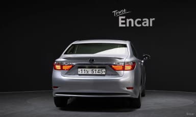 New ES300h