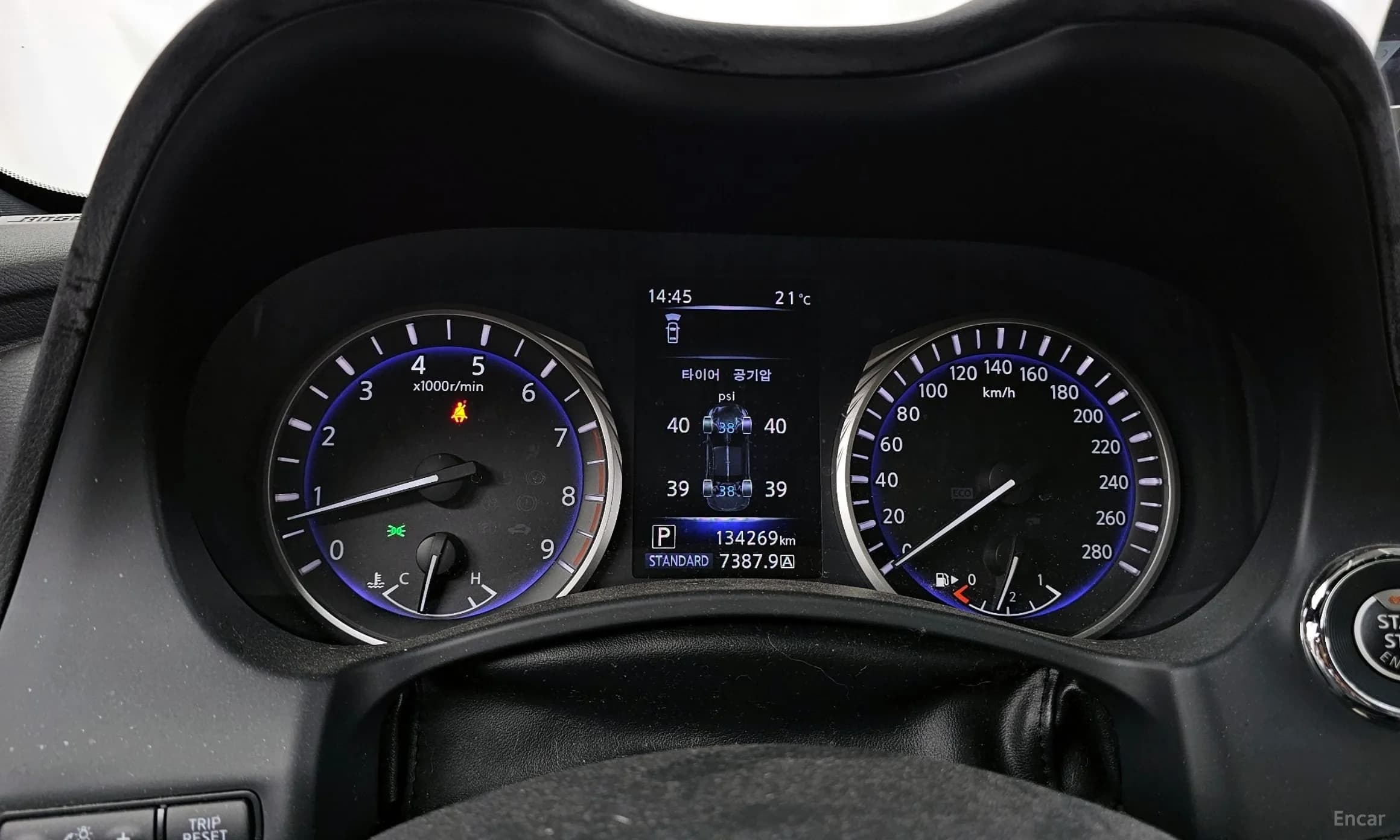 Q60 (CV37)
