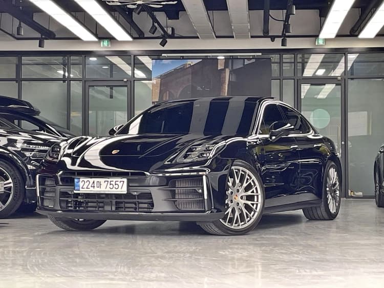 Panamera (976)