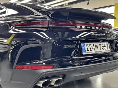 Panamera (976)