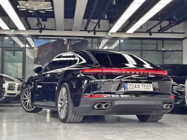 Panamera (976)