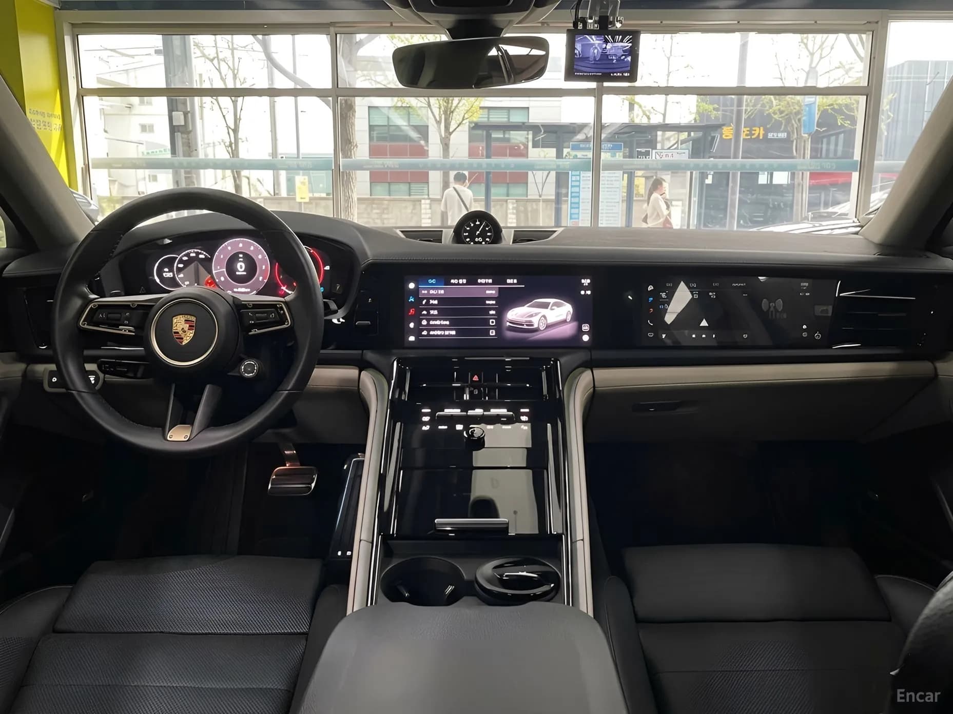 Panamera (976)