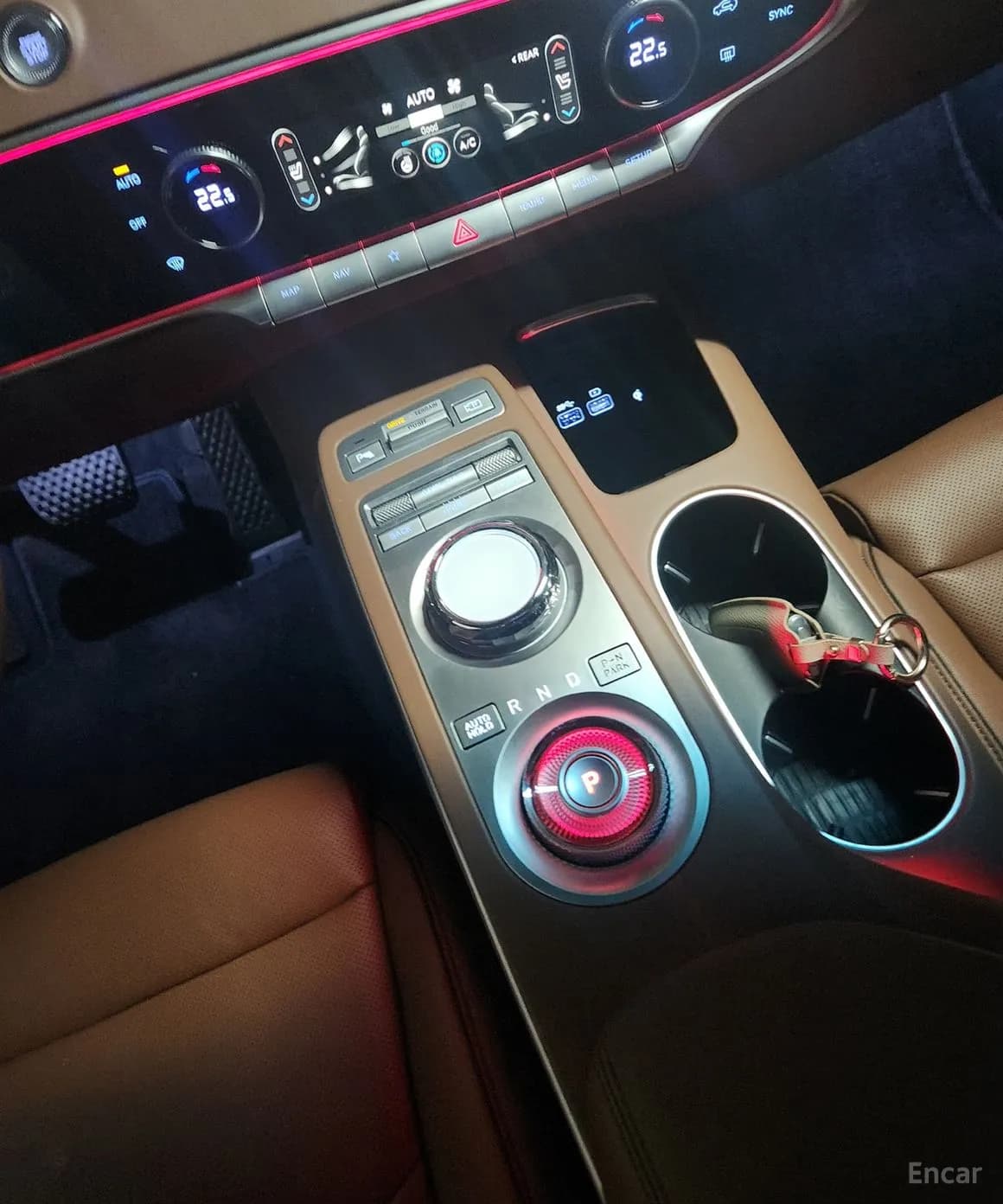 GV70