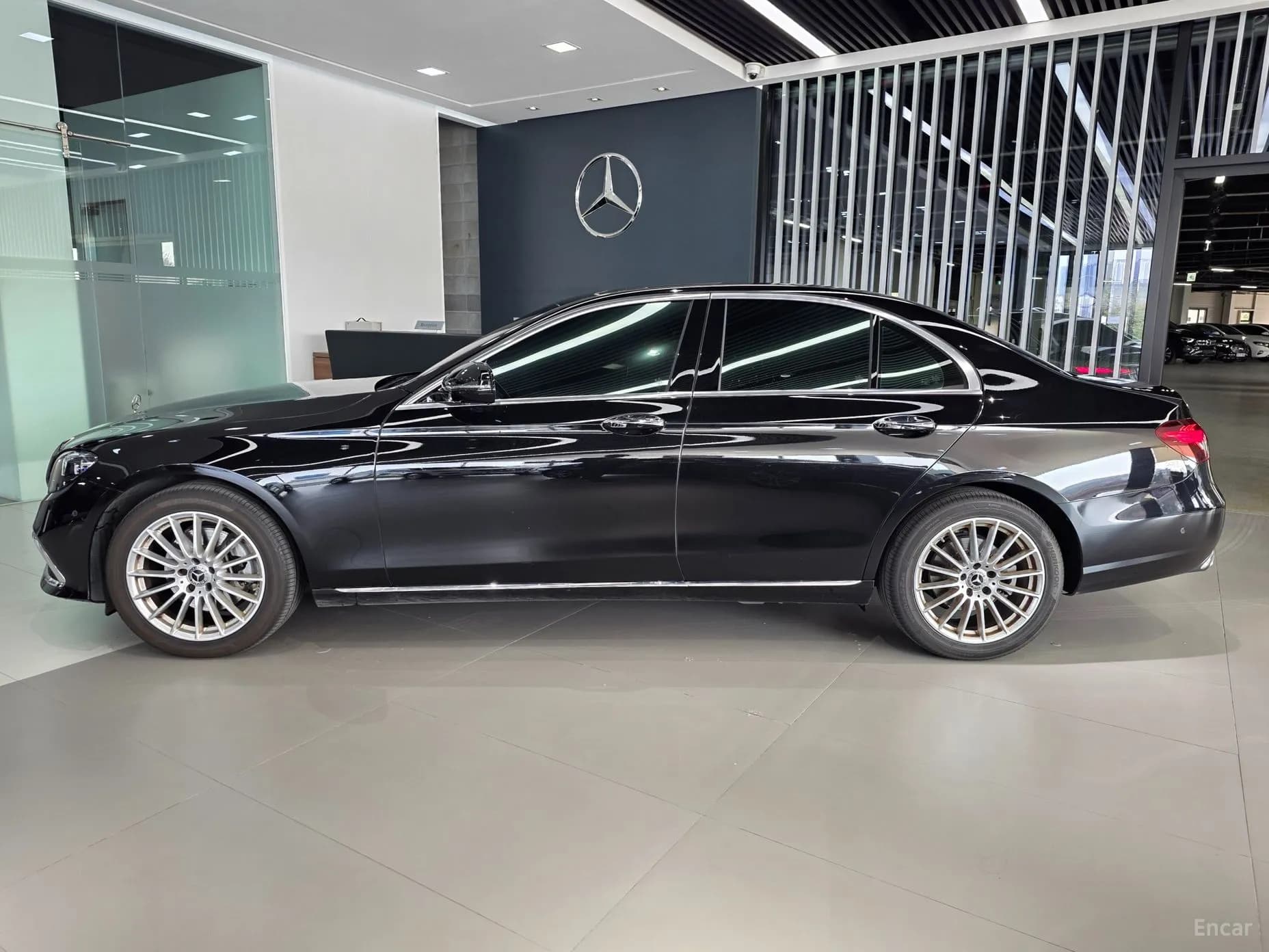 E-Class W213