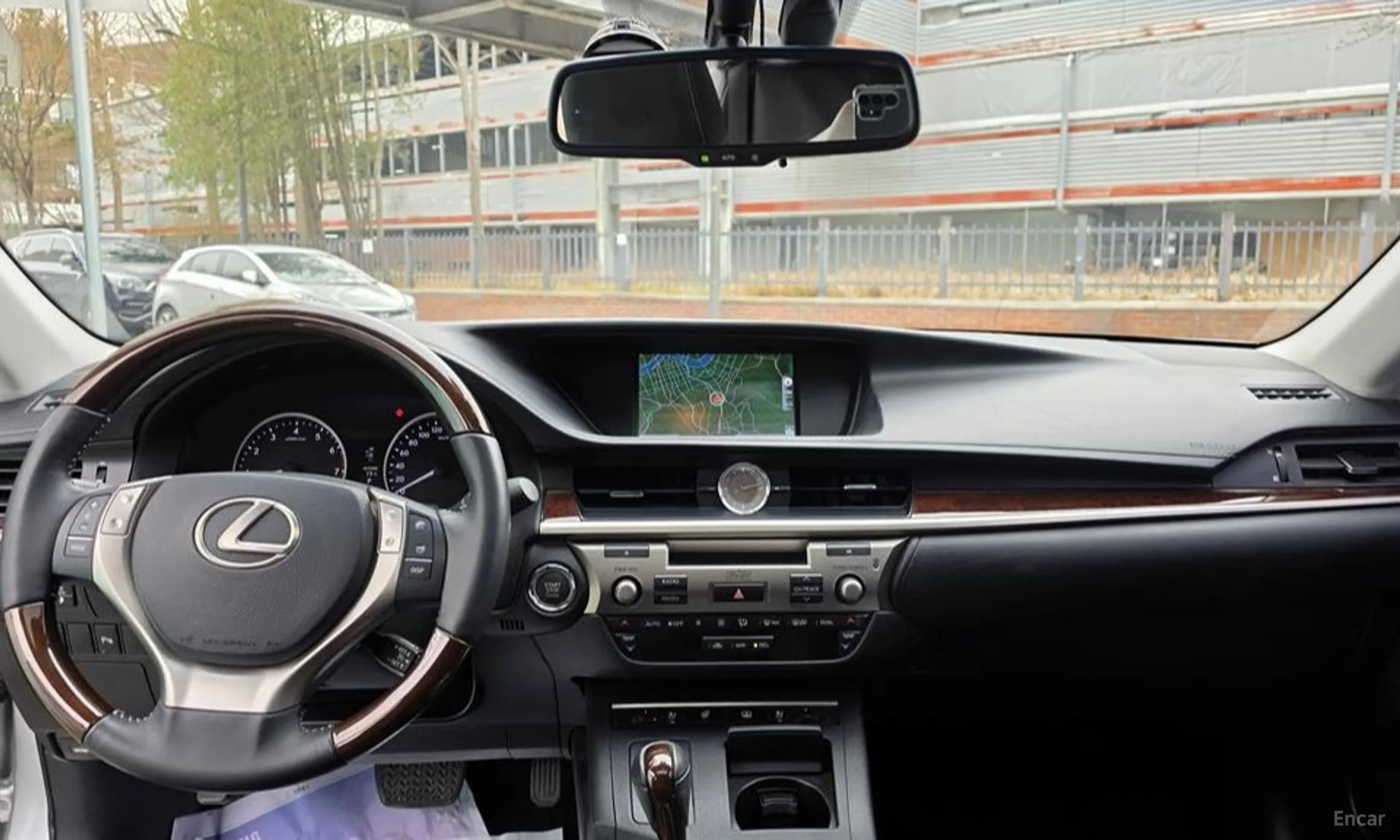 New ES350