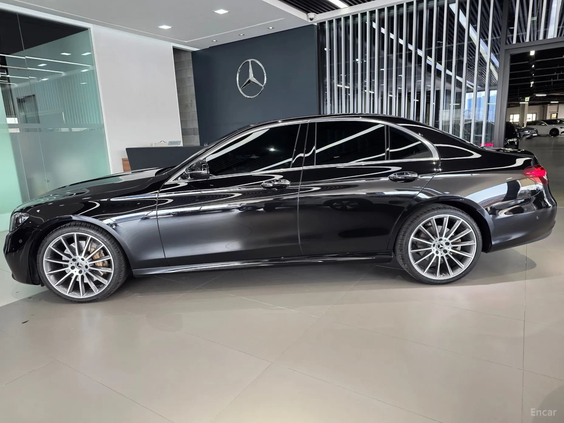 E-Class W213