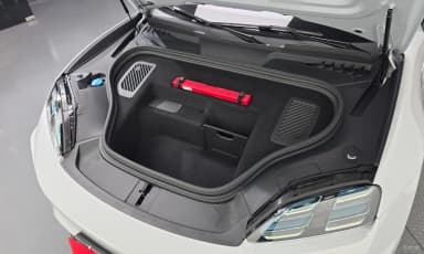 Macan EV