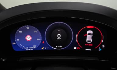 Macan EV