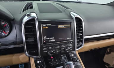 New Cayenne
