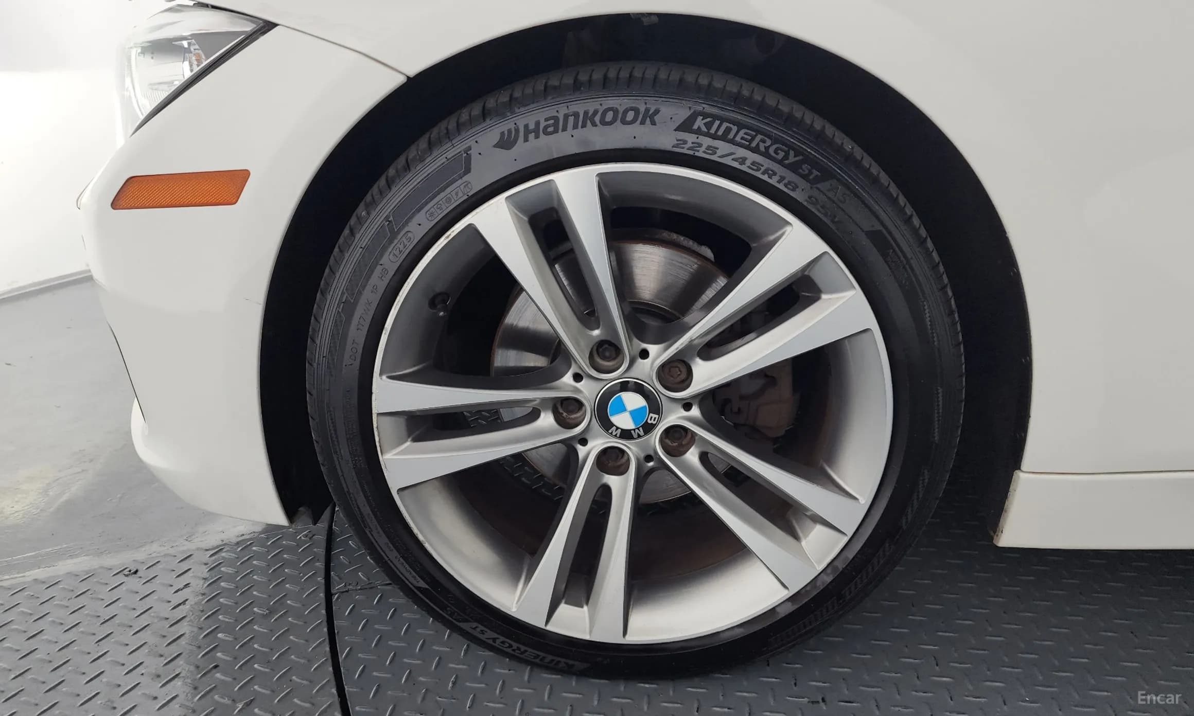 3 Series (F30)