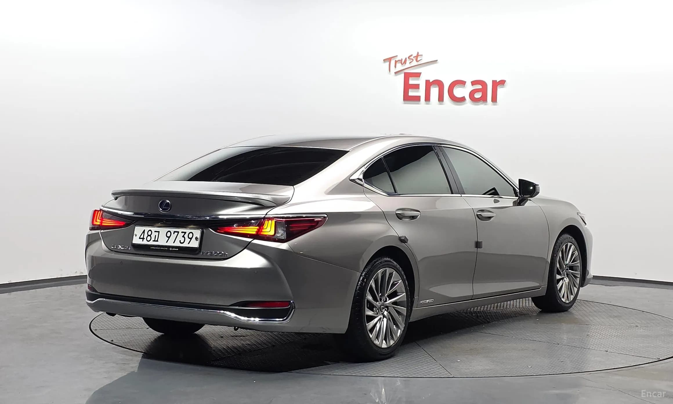 ES300h 7th Generation