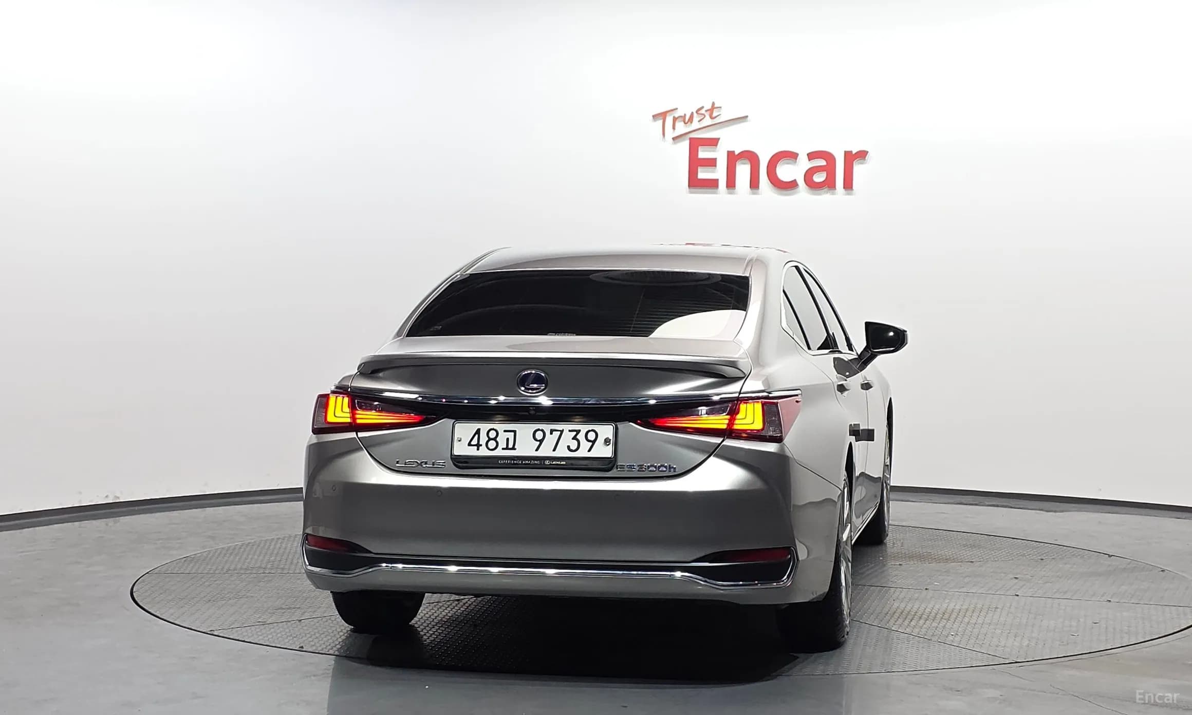 ES300h 7th Generation