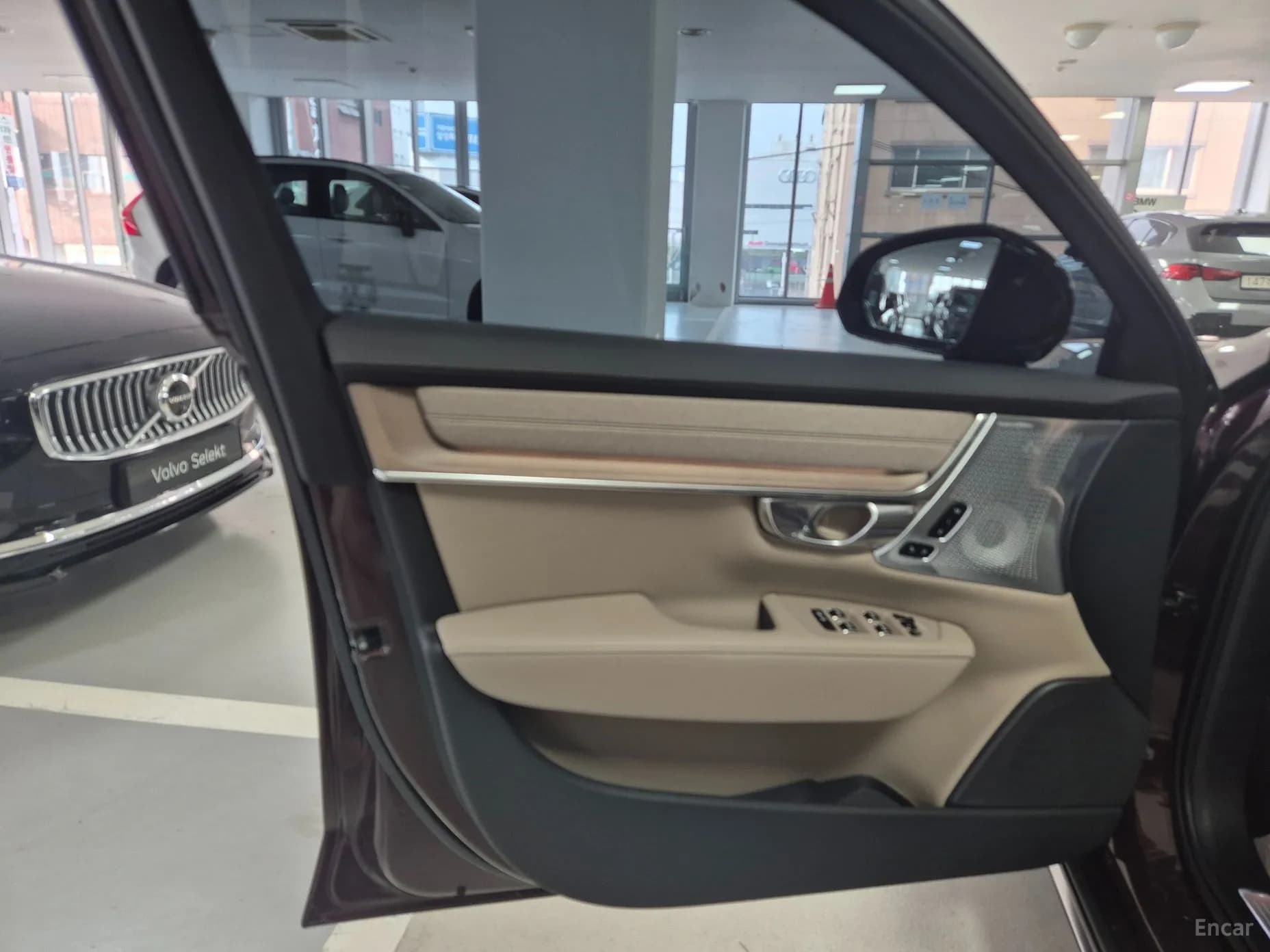 S90
