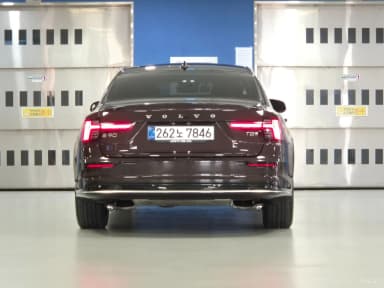 S90
