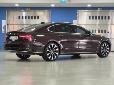 S90