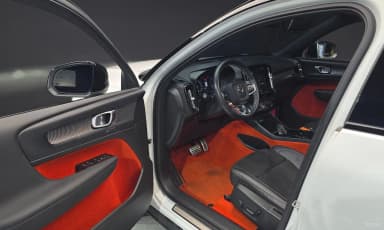 XC40