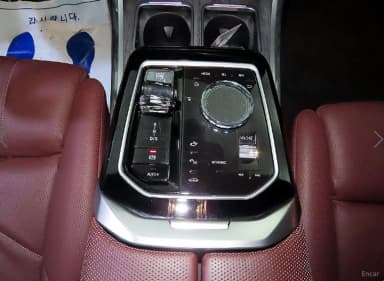 7 Series (G70)