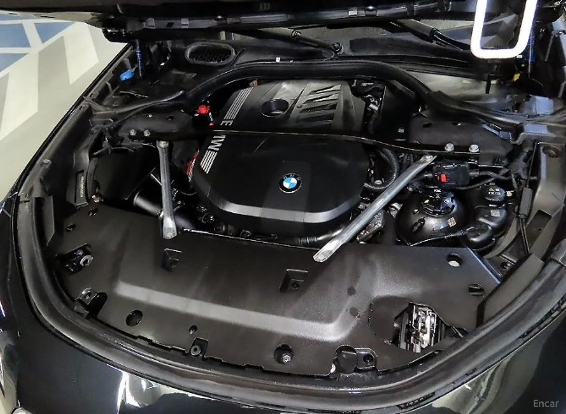 7 Series (G70)