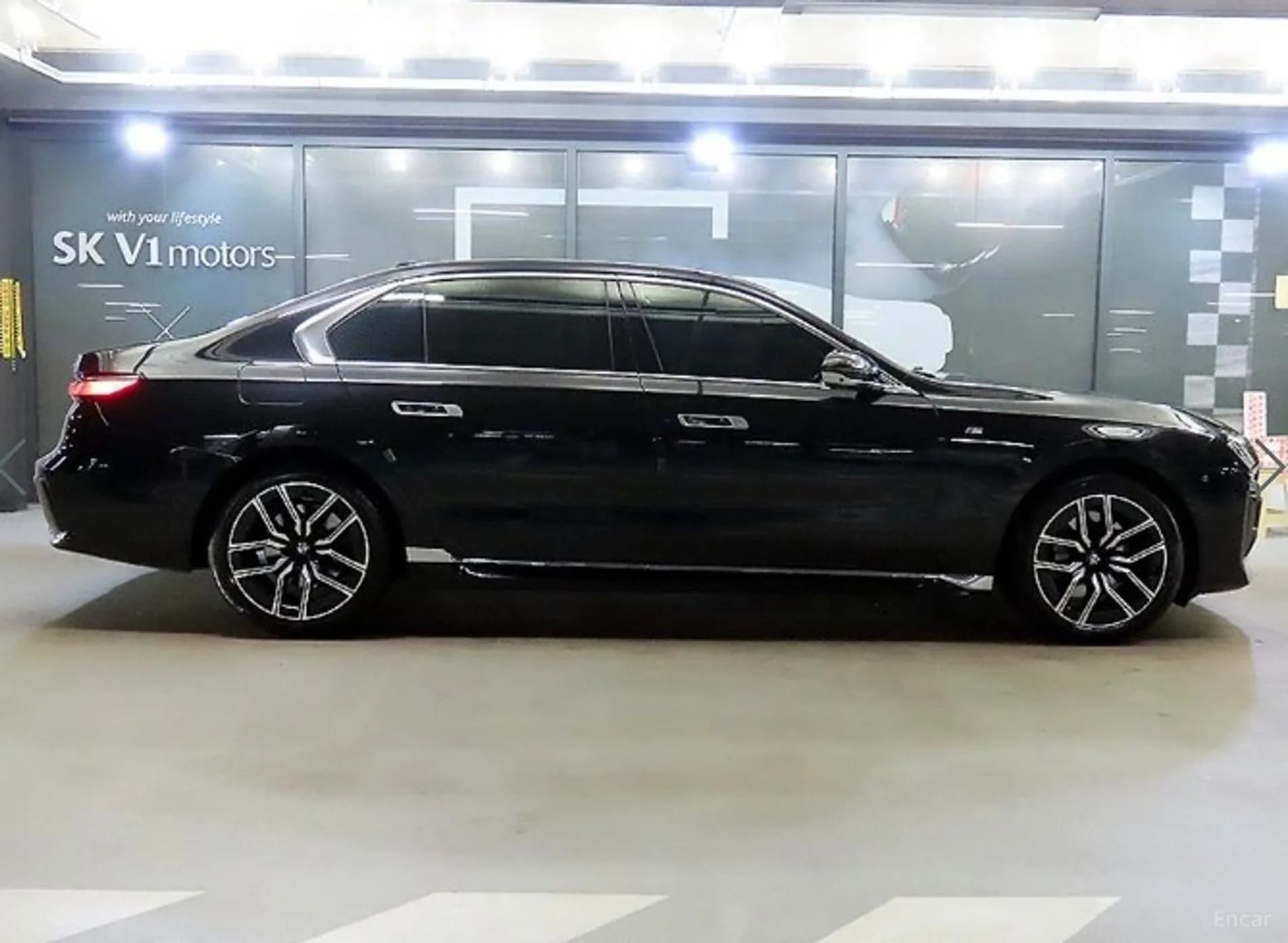 7 Series (G70)