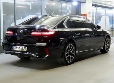 7 Series (G70)