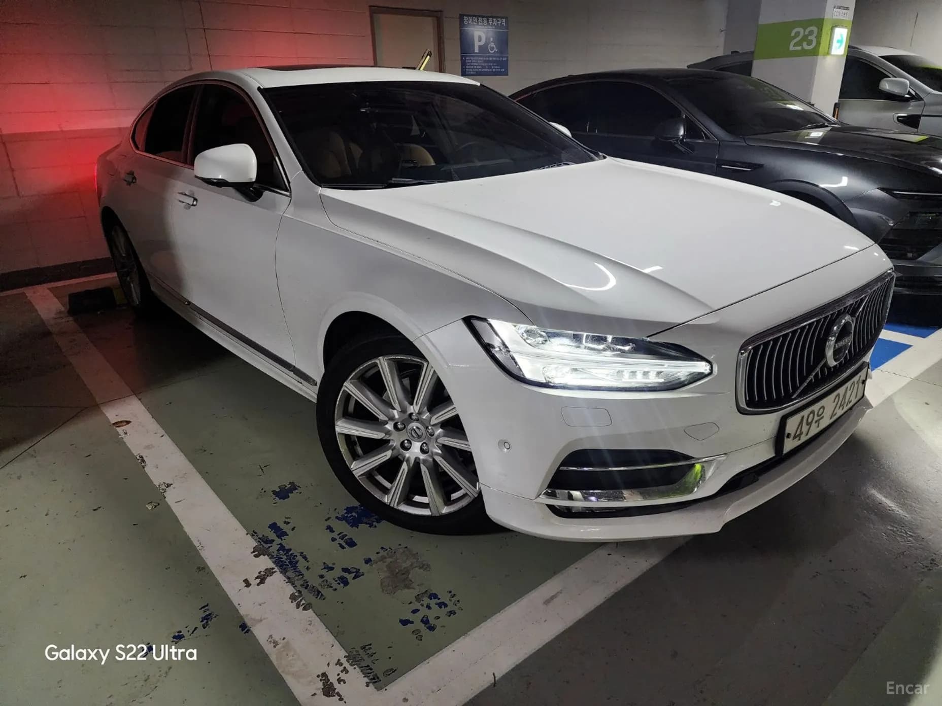 S90