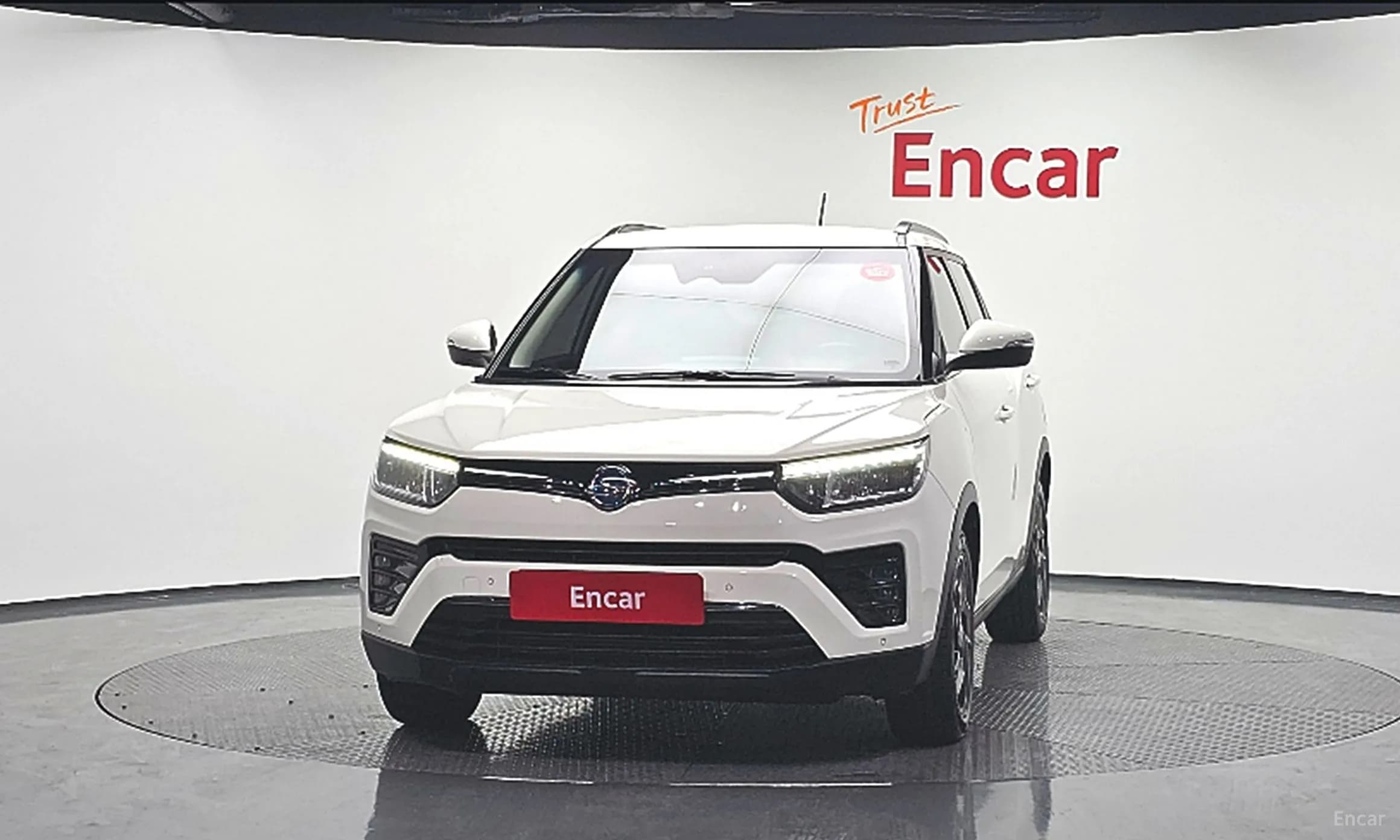 Berry New Tivoli