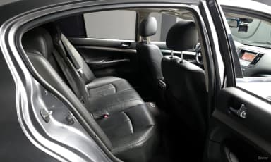 G37