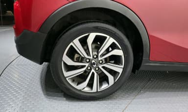 Berry New Tivoli