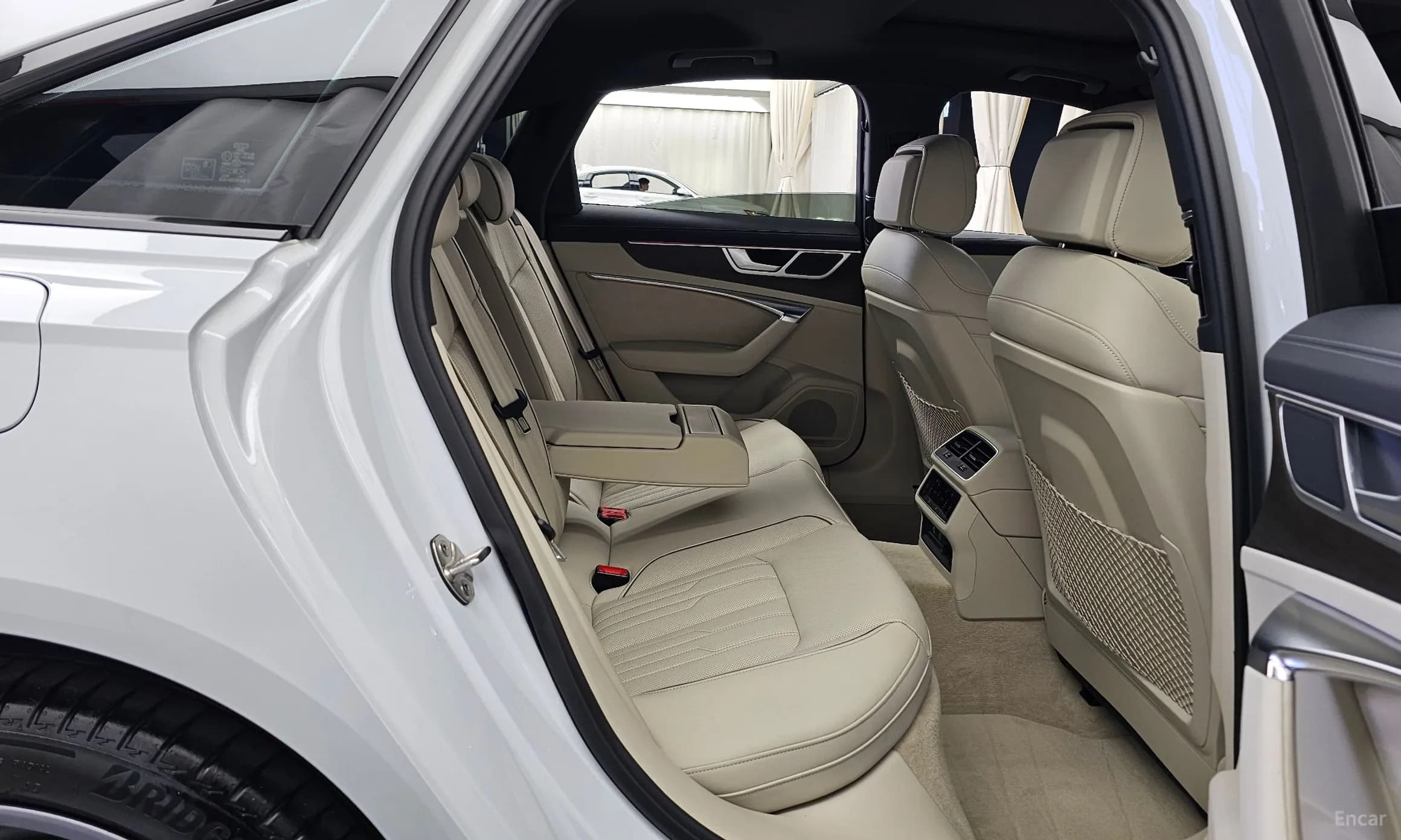 A6 (C8)