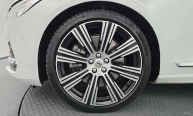 S90