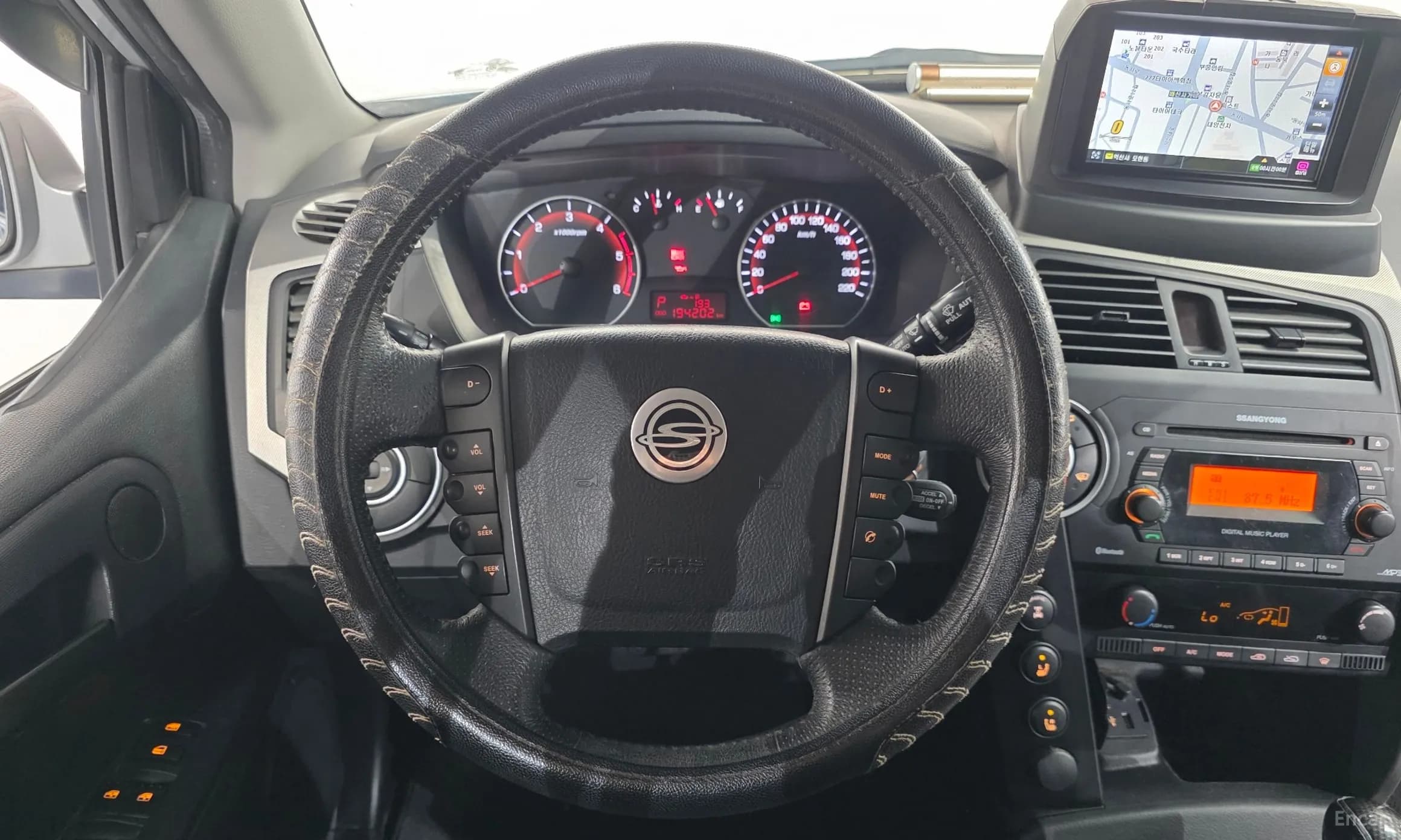 Korando Sports