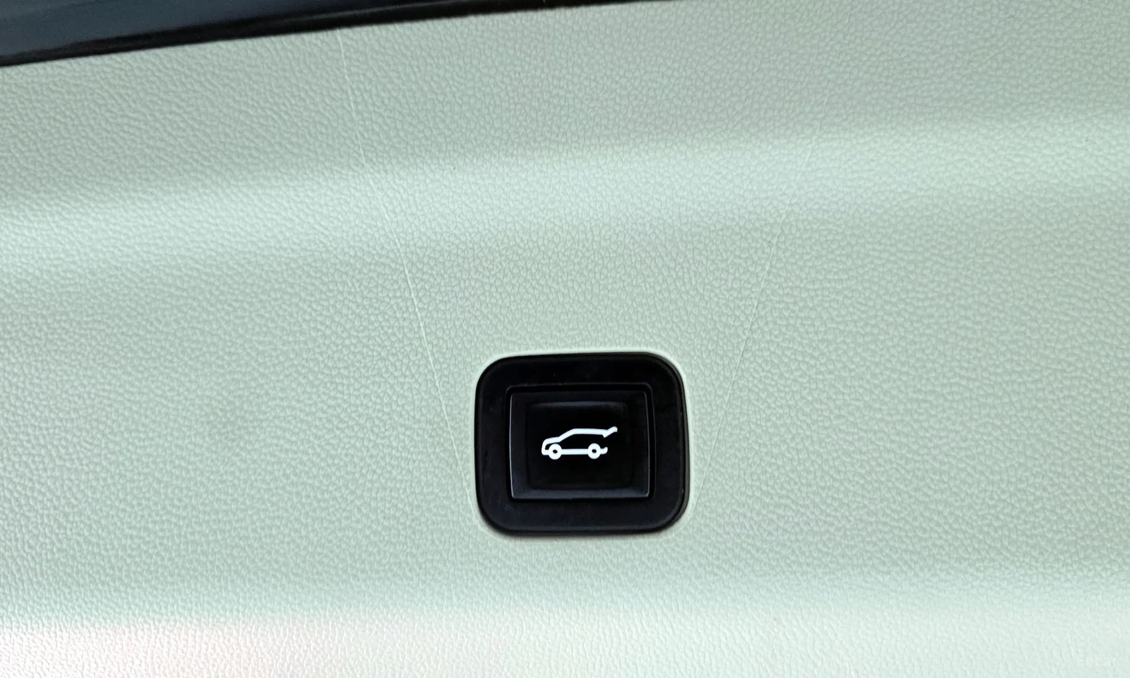 Escalade 5th Generation