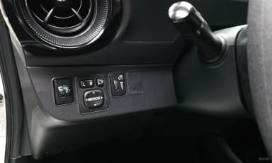 Prius C