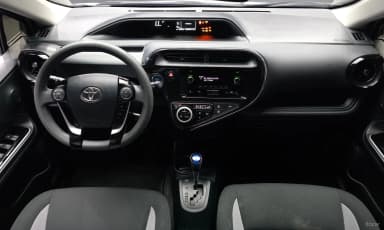Prius C