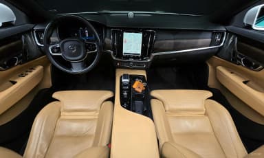 S90