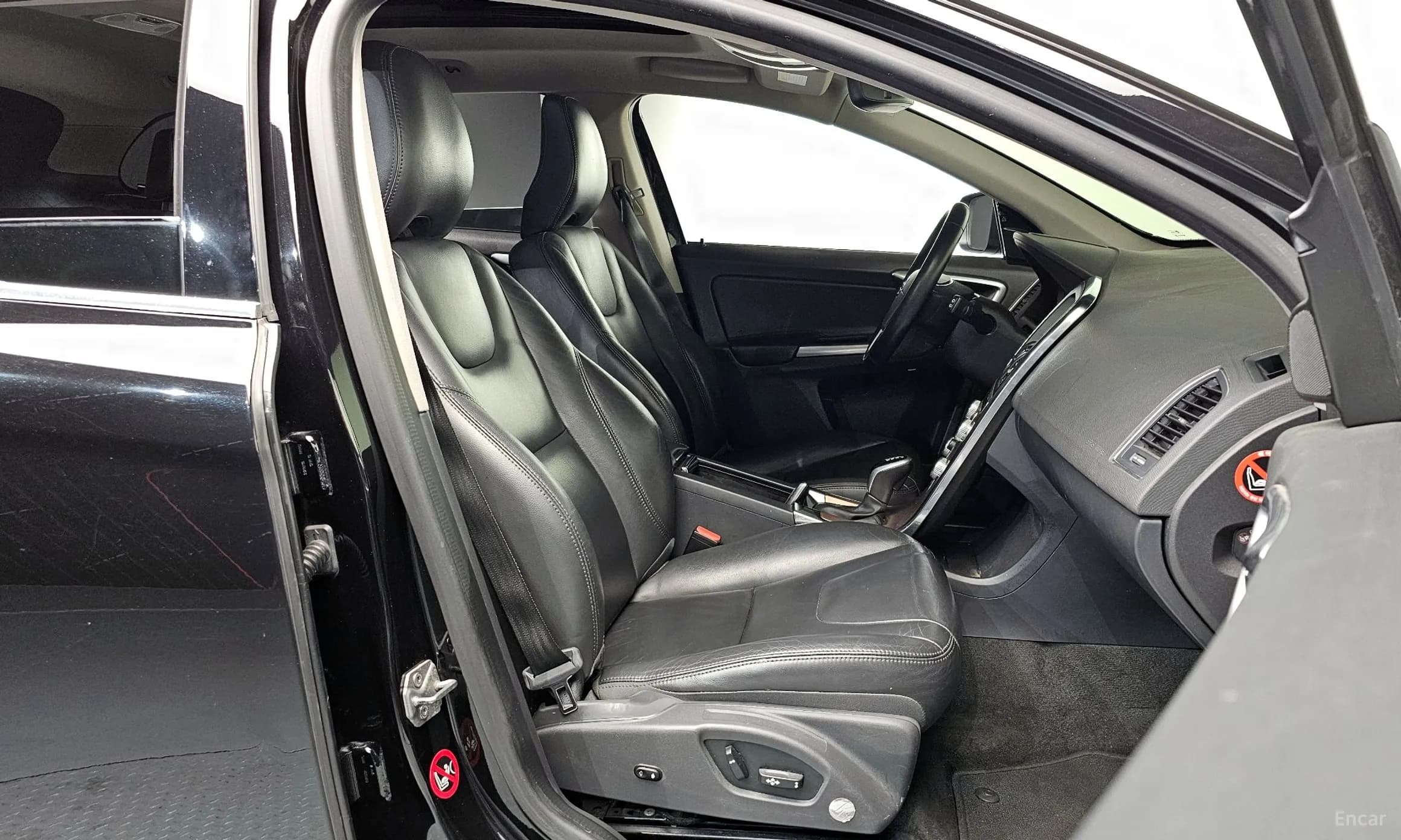 XC60